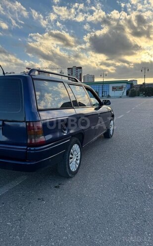 Opel Astra 1994, 560,019 km - 1.8 l - Sumqayıt