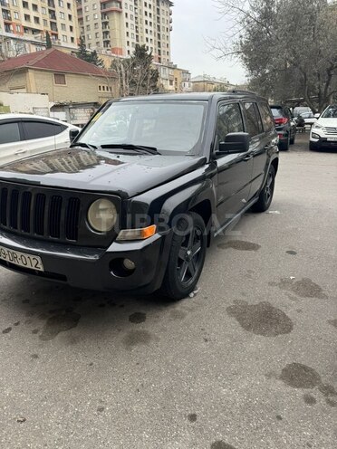 Jeep Patriot 2009, 305,775 km - 2.4 l - Füzuli