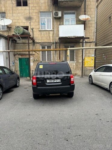 Jeep Patriot 2009, 305,775 km - 2.4 l - Füzuli