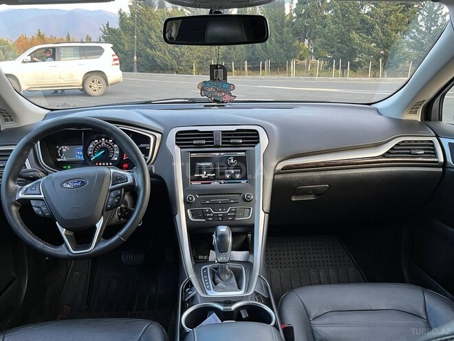 Ford Fusion (North America) 2016, 296,119 km - 1.5 л - Qax
