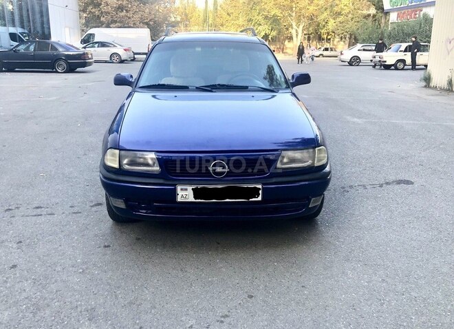 Opel Astra 1996, 345,000 km - 1.6 l - Mingəçevir