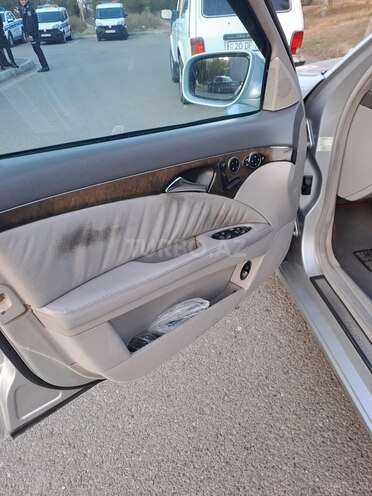 Mercedes E 320 2003, 219,950 km - 3.2 l - Gəncə