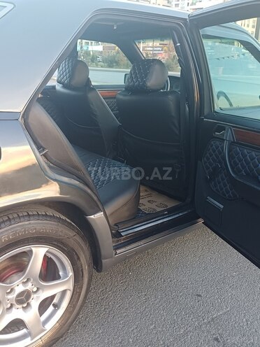 Mercedes E 250 1994, 292,679 km - 2.5 l - Sumqayıt