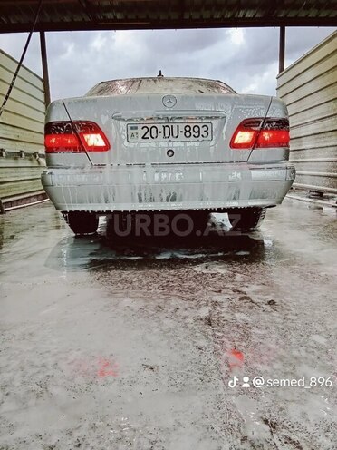 Mercedes E 240 2000, 258,000 km - 2.4 l - Göyçay