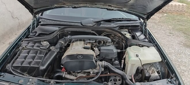 Mercedes C 200 1997, 380,000 km - 2.0 l - Naxçıvan