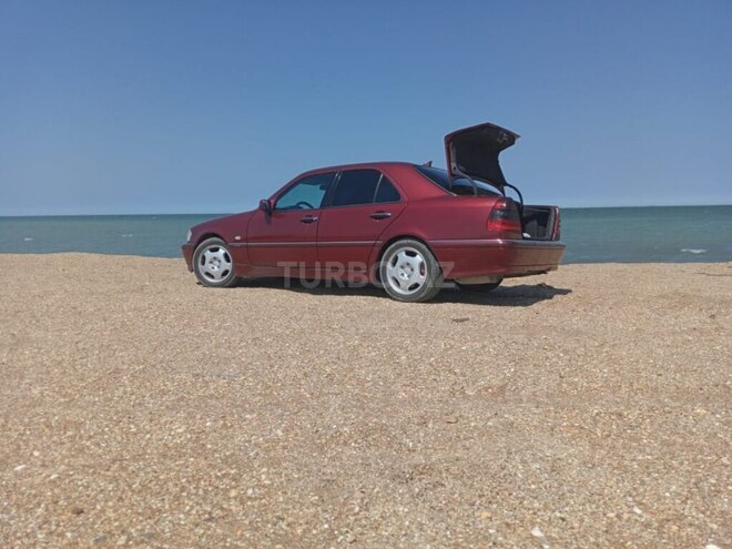 Mercedes C 240 1999, 300,000 km - 2.4 л - Bakı