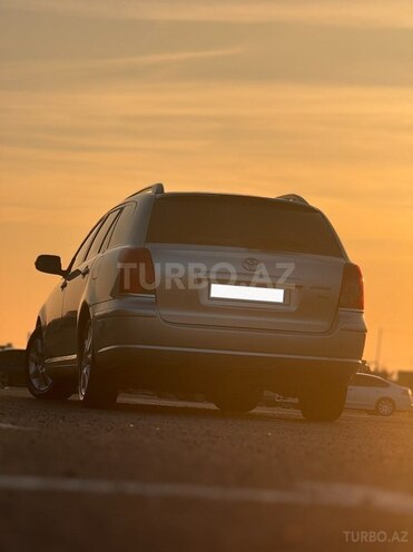 Toyota Avensis 2006, 261,000 km - 2.0 l - Bakı