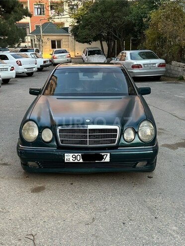 Mercedes E 230 1996, 450,000 km - 2.3 л - Bakı