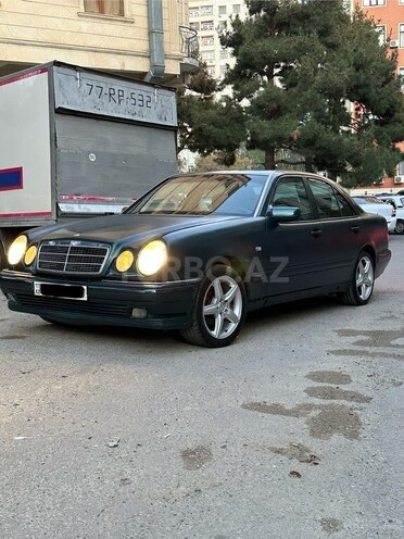 Mercedes E 230 1996, 450,000 km - 2.3 л - Bakı