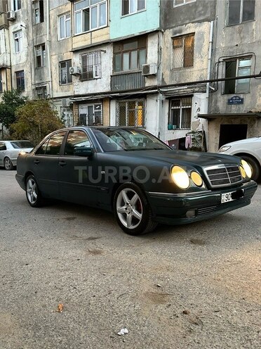 Mercedes E 230 1996, 450,000 km - 2.3 л - Bakı