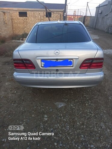 Mercedes E 220 d 2000, 580,788 km - 2.2 l - Bakı