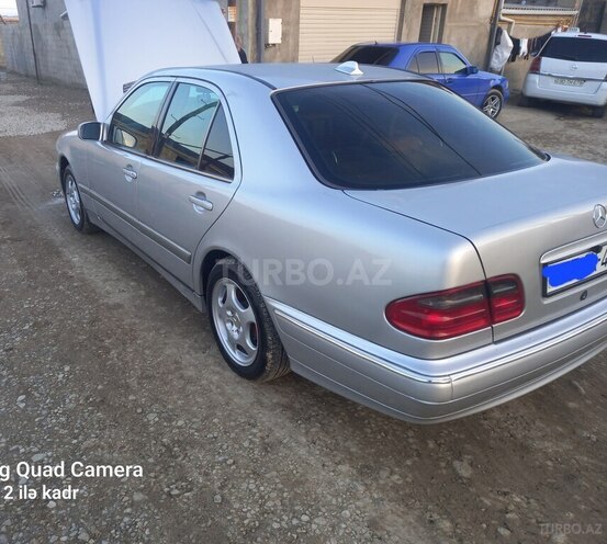Mercedes E 220 d 2000, 580,788 km - 2.2 l - Bakı