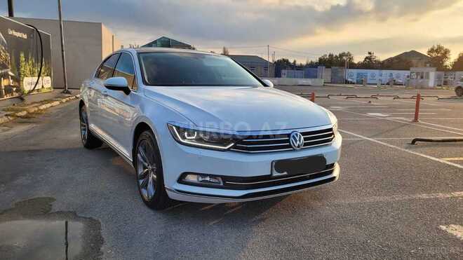 Volkswagen Passat 2017, 132,000 km - 1.8 l - Bakı