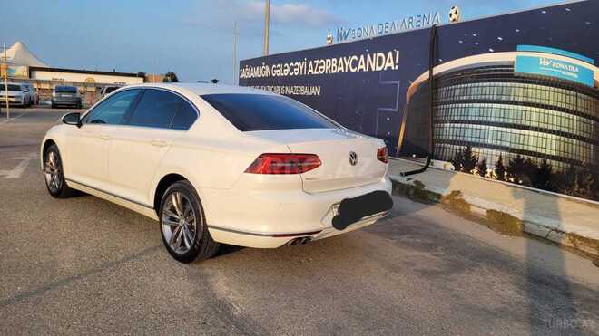 Volkswagen Passat 2017, 132,000 km - 1.8 l - Bakı