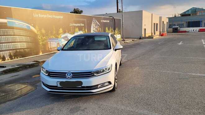 Volkswagen Passat 2017, 132,000 km - 1.8 l - Bakı