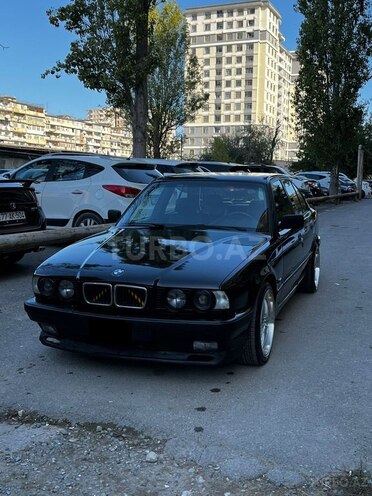 BMW 528 1993, 228,000 km - 2.8 л - Bakı