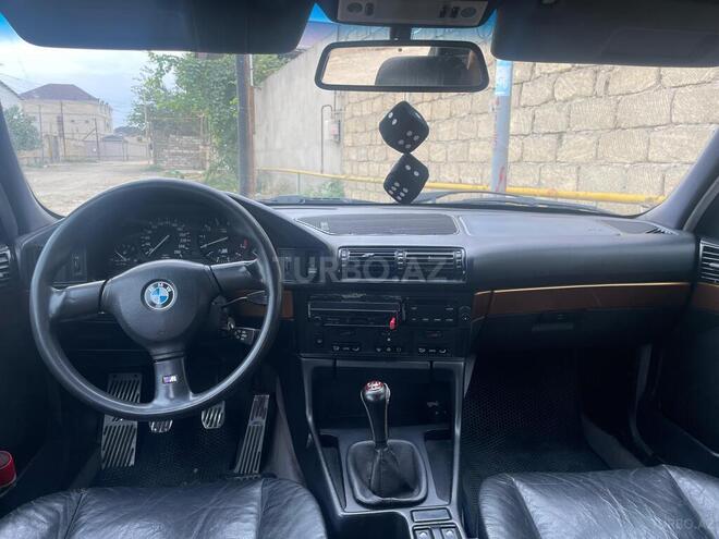 BMW 528 1993, 228,000 km - 2.8 л - Bakı