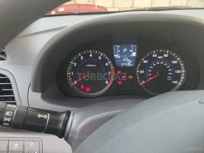 Hyundai Accent 2015, 56,327 km - 1.6 l - Gəncə