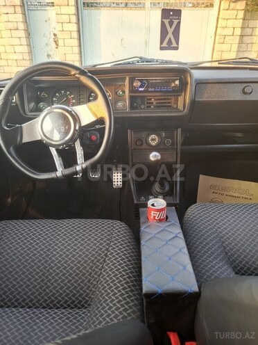 LADA (VAZ) 2107 2010, 98,000 km - 1.6 л - Saatlı