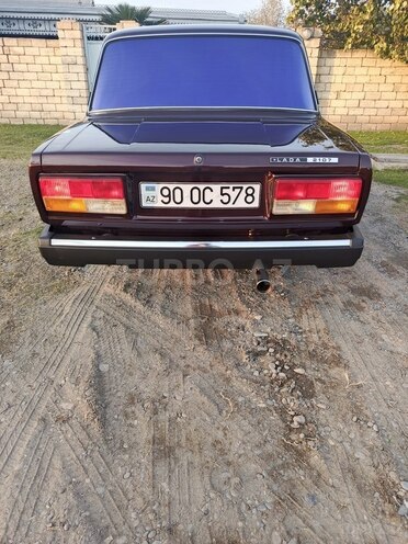 LADA (VAZ) 2107 2010, 98,000 km - 1.6 л - Saatlı
