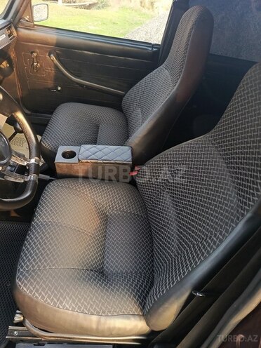 LADA (VAZ) 2107 2010, 98,000 km - 1.6 л - Saatlı