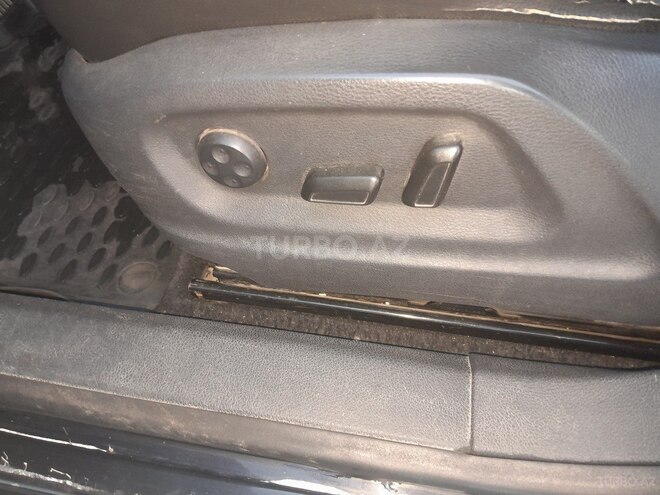 Volkswagen Tiguan 2009, 243,000 km - 2.0 l - İsmayıllı