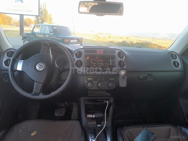 Volkswagen Tiguan 2009, 243,000 km - 2.0 l - İsmayıllı