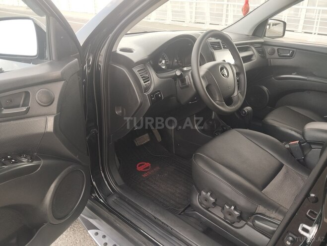 Kia Sportage 2009, 174,000 km - 2.0 л - Bakı