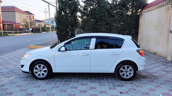 Opel Astra 2009, 249,112 km - 1.4 l - Sumqayıt