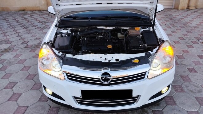 Opel Astra 2009, 249,112 km - 1.4 l - Sumqayıt