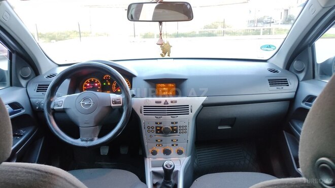 Opel Astra 2009, 249,112 km - 1.4 l - Sumqayıt