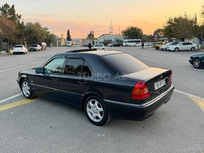 Mercedes C 180 1995, 240,000 km - 1.8 л - Sumqayıt