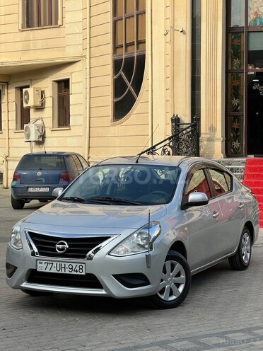Nissan Sunny 2015, 52,000 km - 1.8 l - Bakı