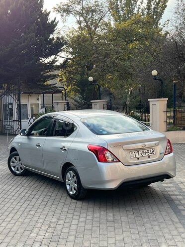 Nissan Sunny 2015, 52,000 km - 1.8 l - Bakı