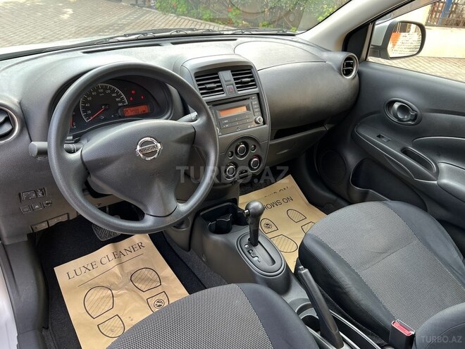 Nissan Sunny 2015, 52,000 km - 1.8 l - Bakı