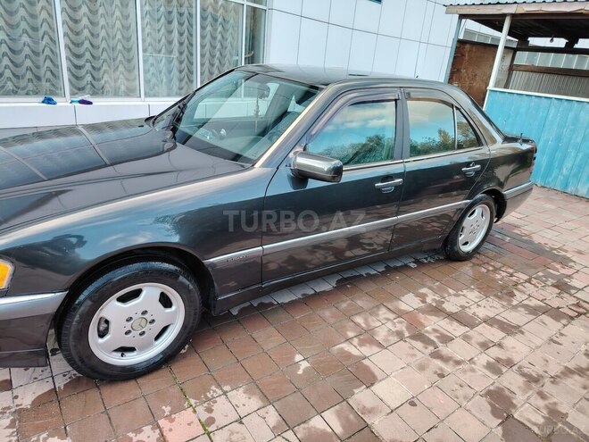 Mercedes C 220 1995, 420,744 km - 2.2 l - Bakı