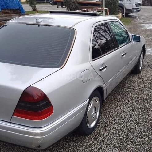 Mercedes C 200 1995, 427,852 km - 2.0 л - Zərdab