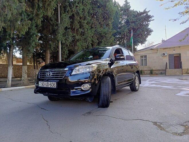 Toyota RAV4 2011, 182,000 km - 2.0 l - Sumqayıt