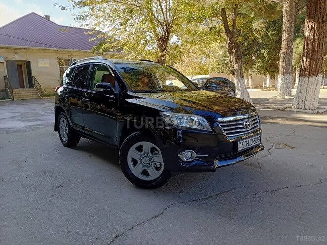 Toyota RAV4 2011, 182,000 km - 2.0 l - Sumqayıt