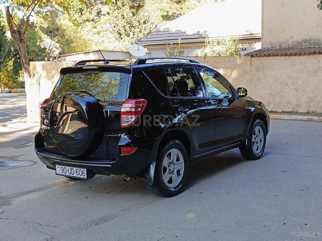 Toyota RAV4 2011, 182,000 km - 2.0 l - Sumqayıt