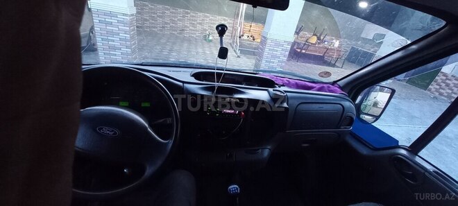 Ford Transit 2005, 435,000 km - 2.4 l - Zaqatala