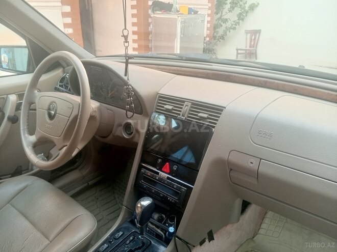Mercedes C 230 1999, 299,000 km - 2.3 л - Sumqayıt