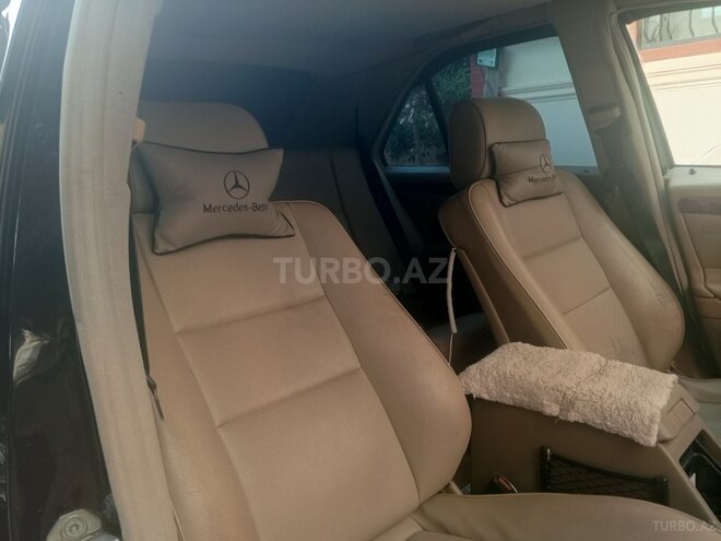 Mercedes C 230 1999, 299,000 km - 2.3 л - Sumqayıt