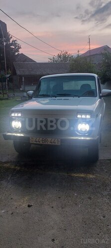 LADA (VAZ) Niva 2010, 125,000 km - 1.7 l - Masallı