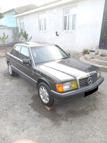 Mercedes 190 1992, 174,500 km - 2.0 l - Bərdə