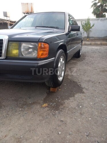 Mercedes 190 1992, 174,500 km - 2.0 l - Bərdə