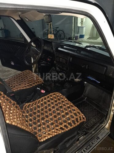 LADA (VAZ) Niva 2018, 188,800 km - 1.7 l - Salyan