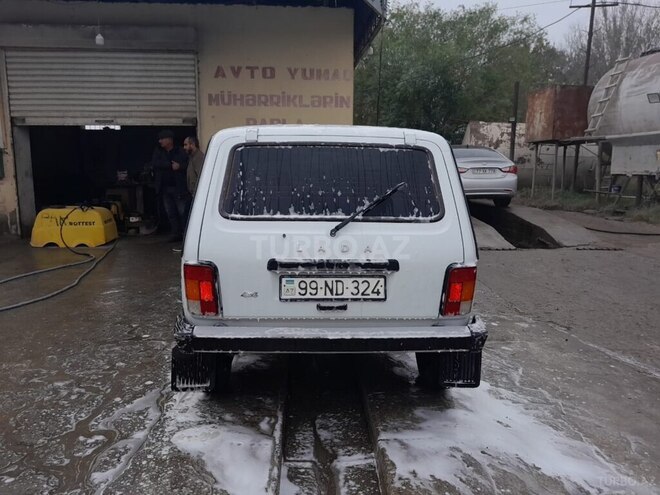 LADA (VAZ) Niva 2018, 188,800 km - 1.7 l - Salyan