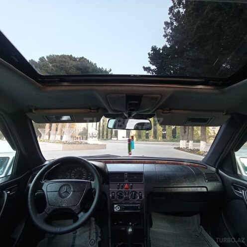 Mercedes C 220 d 1999, 345,760 km - 2.2 l - Sumqayıt