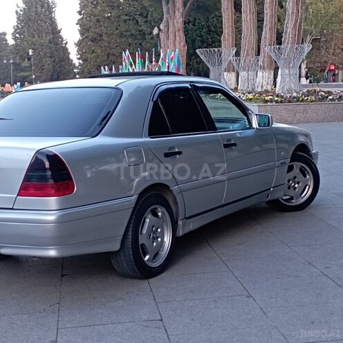 Mercedes C 220 d 1999, 345,760 km - 2.2 l - Sumqayıt